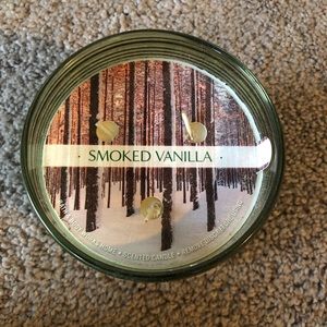Bath & Body Works • Smoked Vanilla Candle